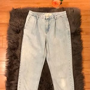 TOPSHOP Moto Mom Jeans W28